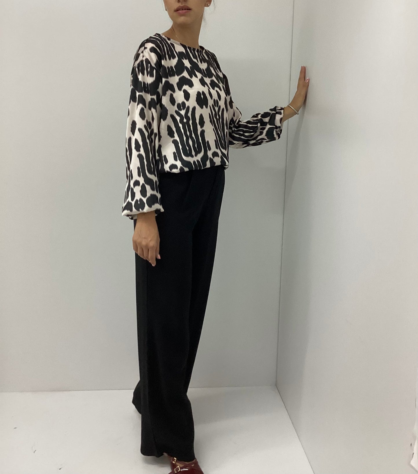 Μπλούζα Aura Σατέν One Size Μπεζ-Μαύρο