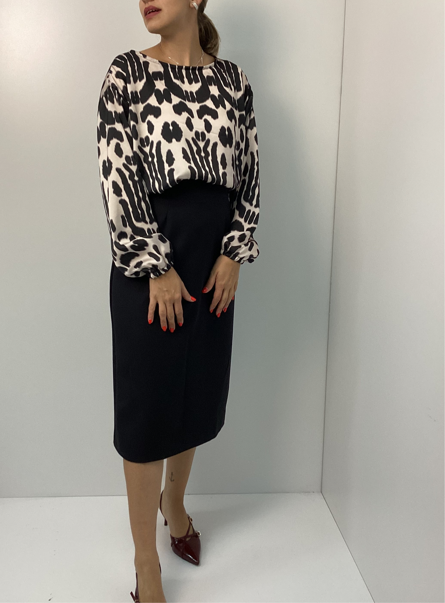 Μαύρη Midi Φούστα One Size με Εσωτερική Φόδρα