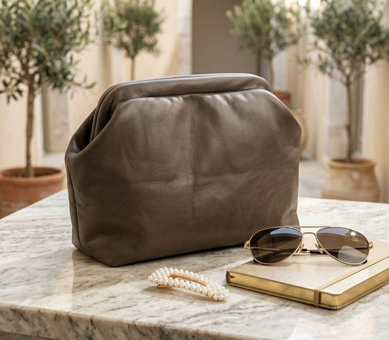 Δερμάτινη τσάντα pouch καφέ - Tharw Καστοριά